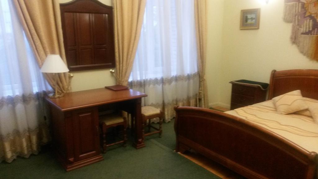 ריבנה Marlen Hotel חדר תמונה